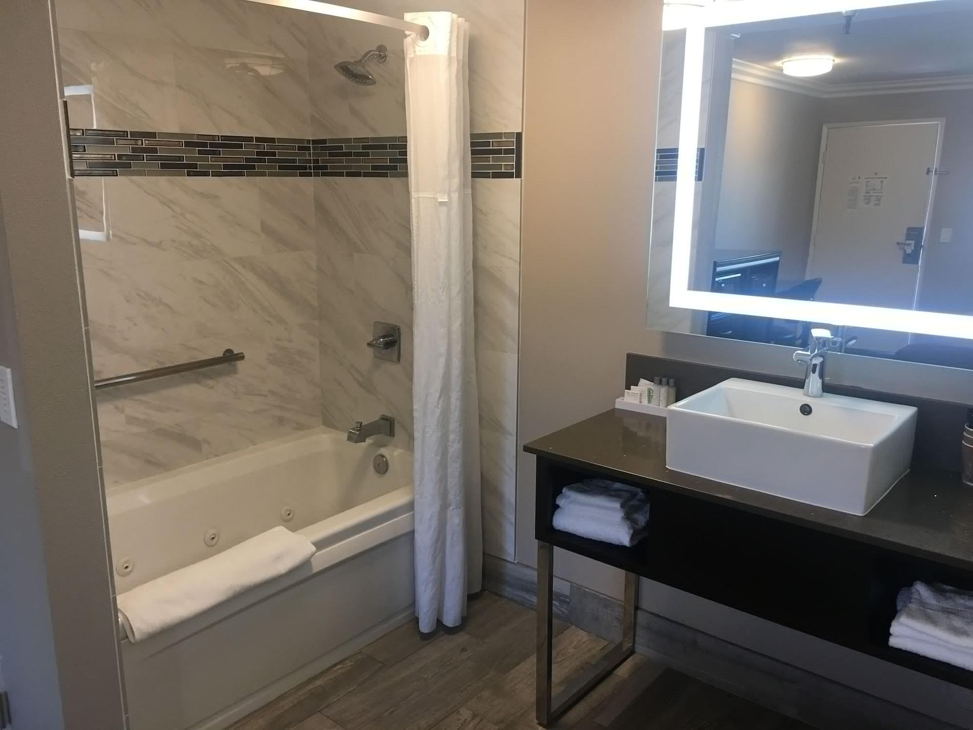 Hotel Seville - Ontario Airport/Chino Eksteriør bilde